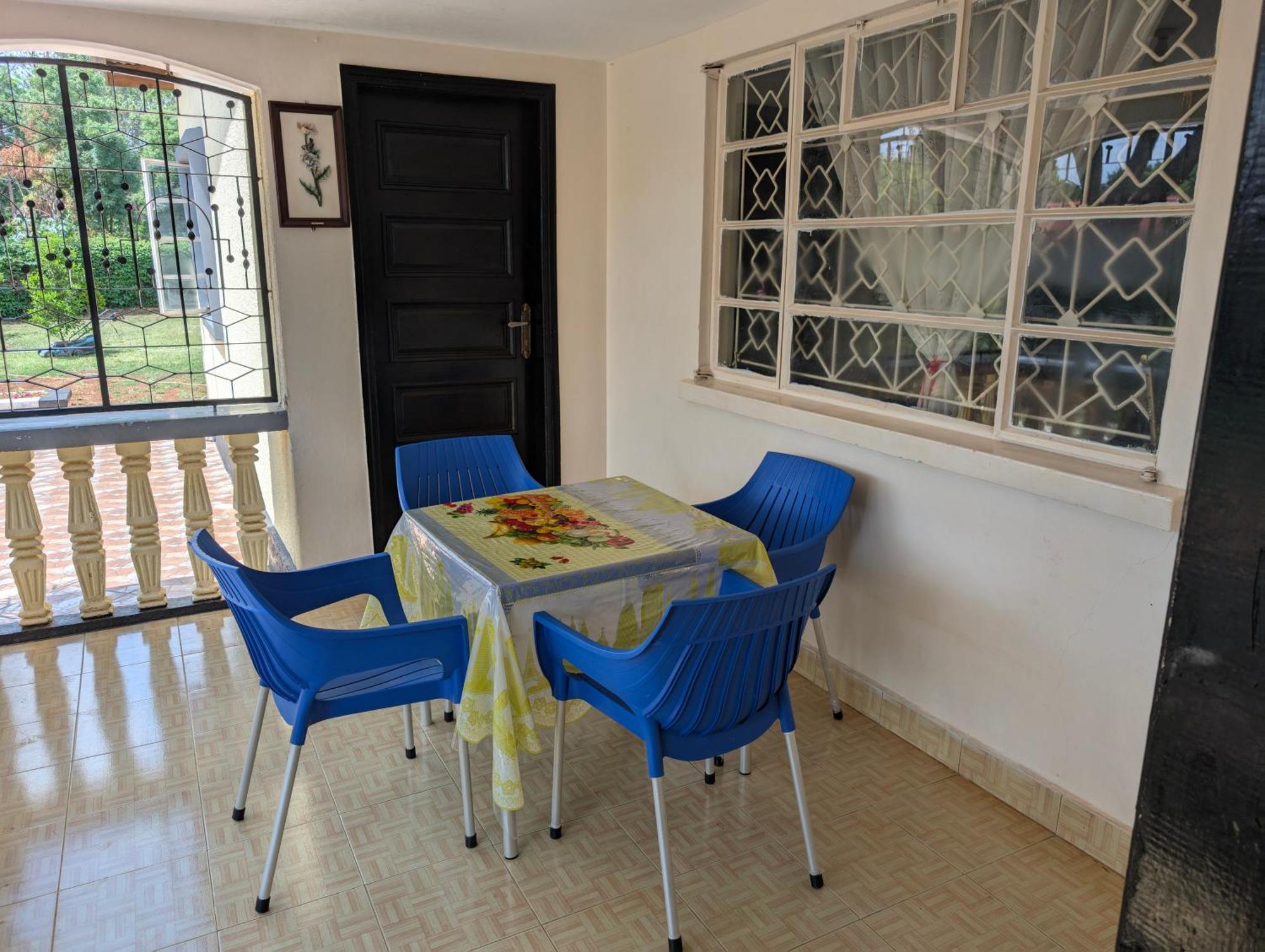 Dans Place Moshi Exterior photo